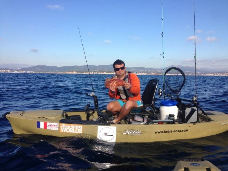 Journée de pêche en mer en kayak
