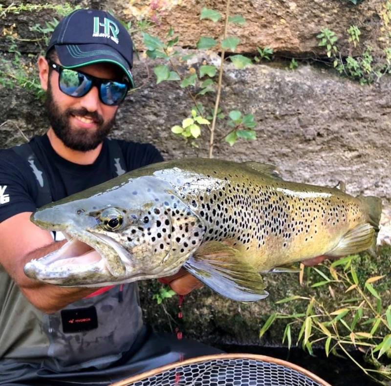 Pêche de la truite sur la Sorgue
