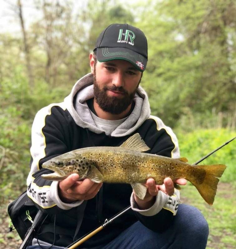 Pêche de la truite sur la Sorgue
