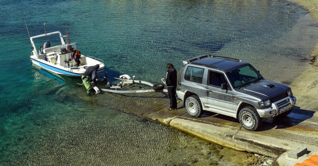 Voiture pneu peche