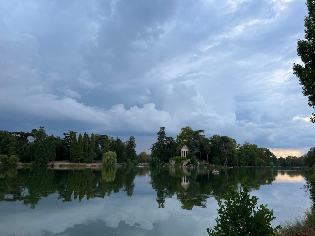 lac de chour - vue du lac