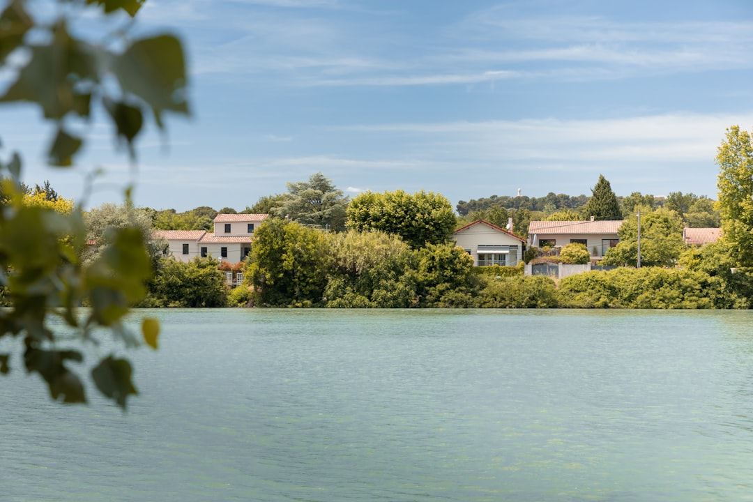 Lac de Crop – Carpe, brochet et pêche au bord de l'eau activités au lac de crop