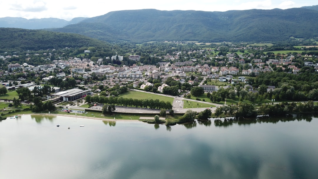 Lac de Lessy – Pêche, baignade et infos pratiques poissons et pêche au lac de lessy