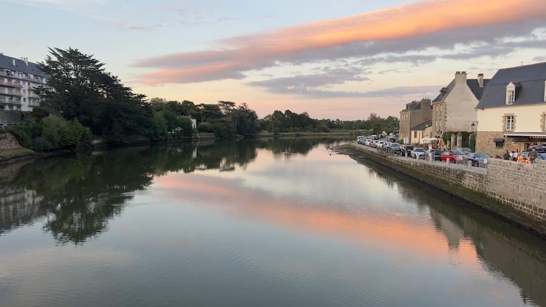 Lac de Naussac – Tout savoir : pêche, faune aquatique et loisirs lac de naussac pêche aux leurres