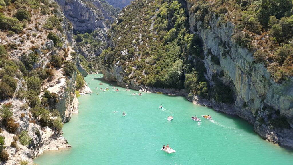 lac de sainte croix - vue du lac